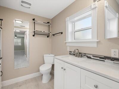 807 S 12th Street, Fort Pierce, FL 34950