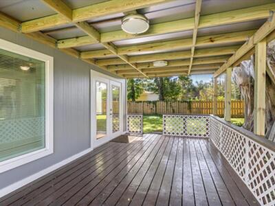 807 S 12th Street, Fort Pierce, FL 34950