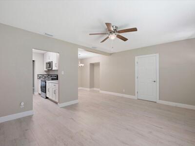 807 S 12th Street, Fort Pierce, FL 34950