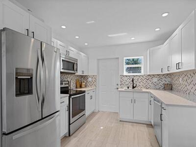 212 SE 1st Avenue, Boynton Beach, FL 33435