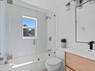 212 SE 1st Avenue, Boynton Beach, FL 33435