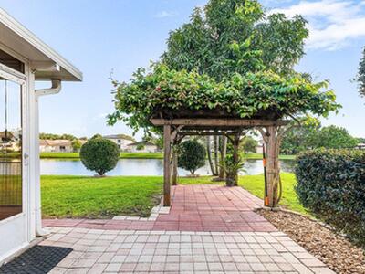 6630 Spring Garden Run, Lake Worth, FL 33463