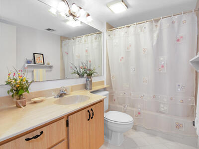 301 Ocean Bluffs Boulevard, Jupiter, FL 33477