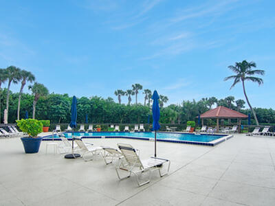 301 Ocean Bluffs Boulevard, Jupiter, FL 33477