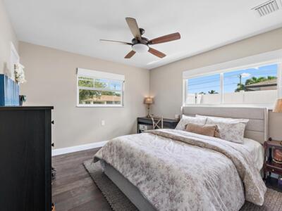 8 Windsor Road W, Jupiter, FL 33469