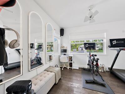 8 Windsor Road W, Jupiter, FL 33469