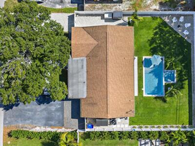 8 Windsor Road W, Jupiter, FL 33469