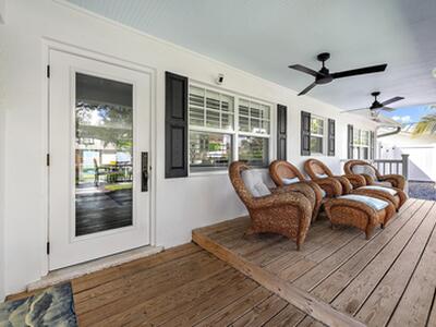 8 Windsor Road W, Jupiter, FL 33469