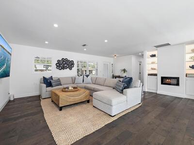 8 Windsor Road W, Jupiter, FL 33469