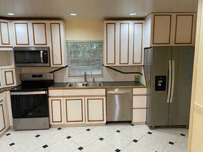 13752 Yarmouth Drive, Wellington, FL 33414