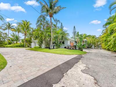 2780 NE 16th Street, Pompano Beach, FL 33062