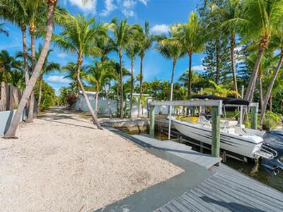 2780 NE 16th Street, Pompano Beach, FL 33062