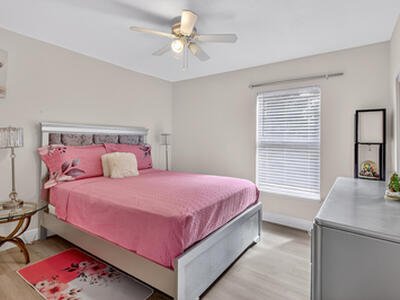 1676 SW Mackey Avenue, Port Saint Lucie, FL 34953