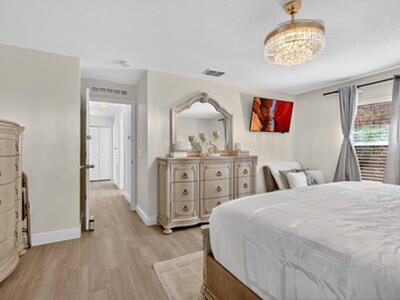 1676 SW Mackey Avenue, Port Saint Lucie, FL 34953