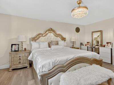 1676 SW Mackey Avenue, Port Saint Lucie, FL 34953