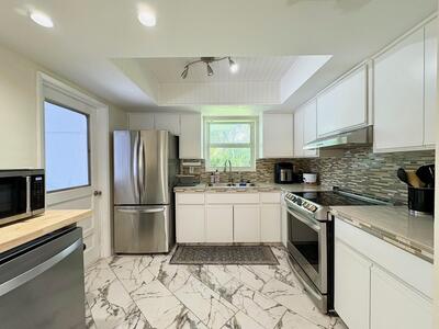 999 SE 6th Terrace, Pompano Beach, FL 33060