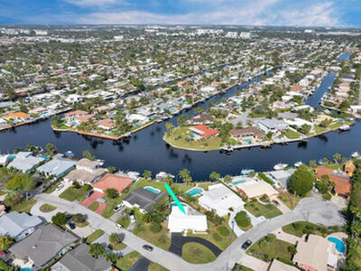 999 SE 6th Terrace, Pompano Beach, FL 33060