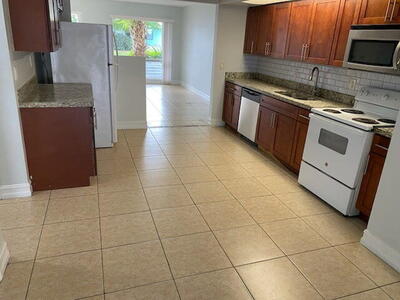 2726 NE 5th Avenue, Boca Raton, FL 33431