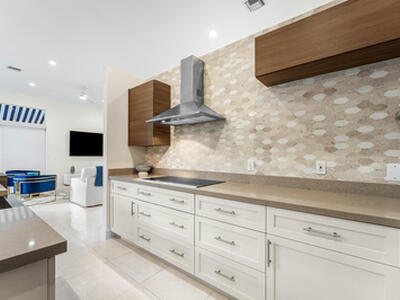 6673 NW 24th Terrace, Boca Raton, FL 33496