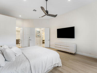 6673 NW 24th Terrace, Boca Raton, FL 33496