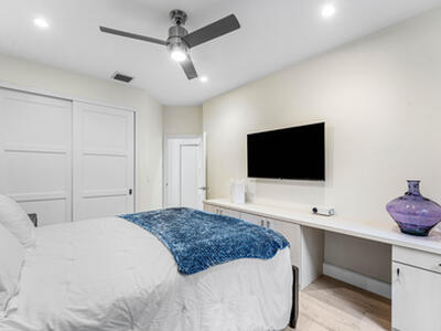 6673 NW 24th Terrace, Boca Raton, FL 33496