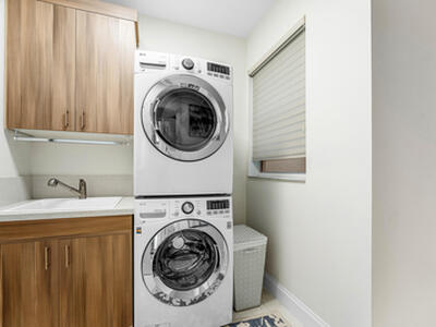 6673 NW 24th Terrace, Boca Raton, FL 33496