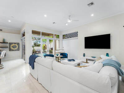 6673 NW 24th Terrace, Boca Raton, FL 33496