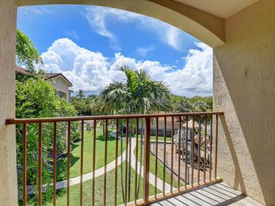 1223 Villa Circle, Boynton Beach, FL 33435