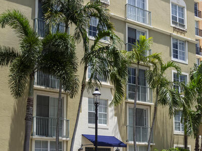 780 S Sapodilla Avenue, West Palm Beach, FL 33401