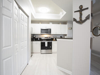 780 S Sapodilla Avenue, West Palm Beach, FL 33401