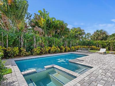 200 Ellamar Road, West Palm Beach, FL 33405