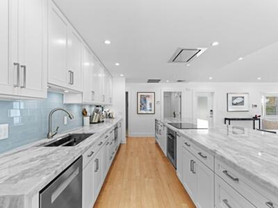 200 Ellamar Road, West Palm Beach, FL 33405