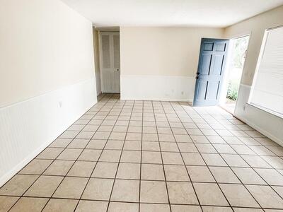 2213 2nd Street SW, Vero Beach, FL 32962