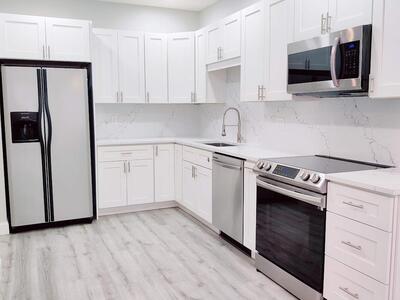 6815 Via Regina, Boca Raton, FL 33433