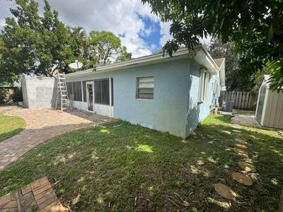 7709 1st Terrace, Lake Worth, FL 33463