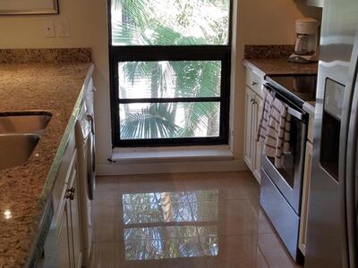 326 Brackenwood Circle, Palm Beach Gardens, FL 33418