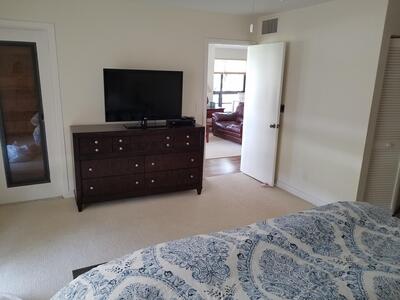 326 Brackenwood Circle, Palm Beach Gardens, FL 33418