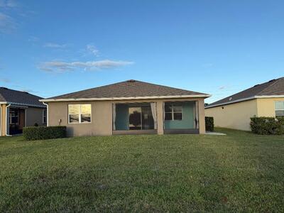 2608 Crowned Eagle Circle SW, Vero Beach, FL 32962