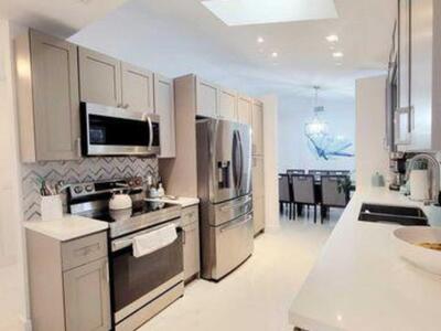 1697 SW Clover Street, Port Saint Lucie, FL 34953