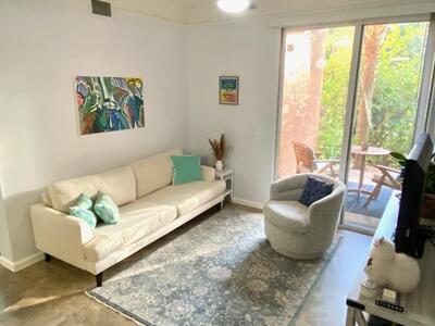 1108 Myrtlewood Circle E