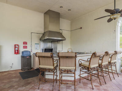 1108 Myrtlewood Circle E, Palm Beach Gardens, FL 33418