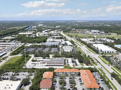 266 NW Peacock Boulevard, Port Saint Lucie, FL 34986