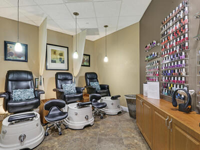 266 NW Peacock Boulevard, Port Saint Lucie, FL 34986