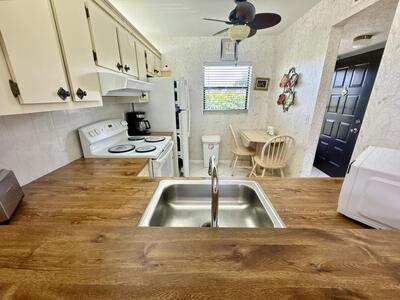 7214 Golf Colony Court, Lake Worth, FL 33467