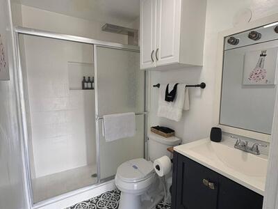 2711 NE 11th Terrace, Pompano Beach, FL 33064