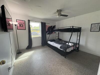 2711 NE 11th Terrace, Pompano Beach, FL 33064