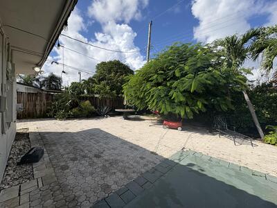 2711 NE 11th Terrace, Pompano Beach, FL 33064