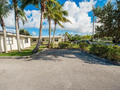 1713 NE 3rd Avenue, Delray Beach, FL 33444