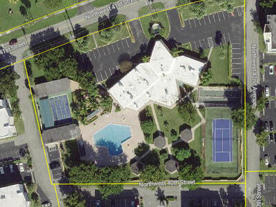 4140 NW 44th Avenue, Lauderdale Lakes, FL 33319