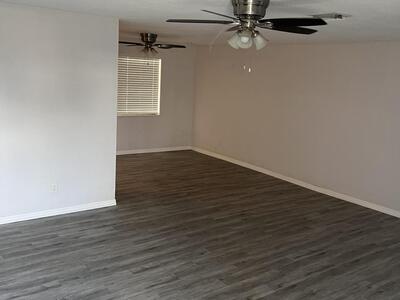 5706 Candlewood Avenue, Mangonia Park, FL 33407